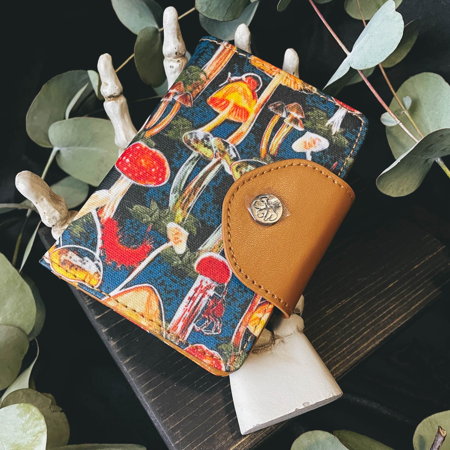 Mush Love Snap Wallet